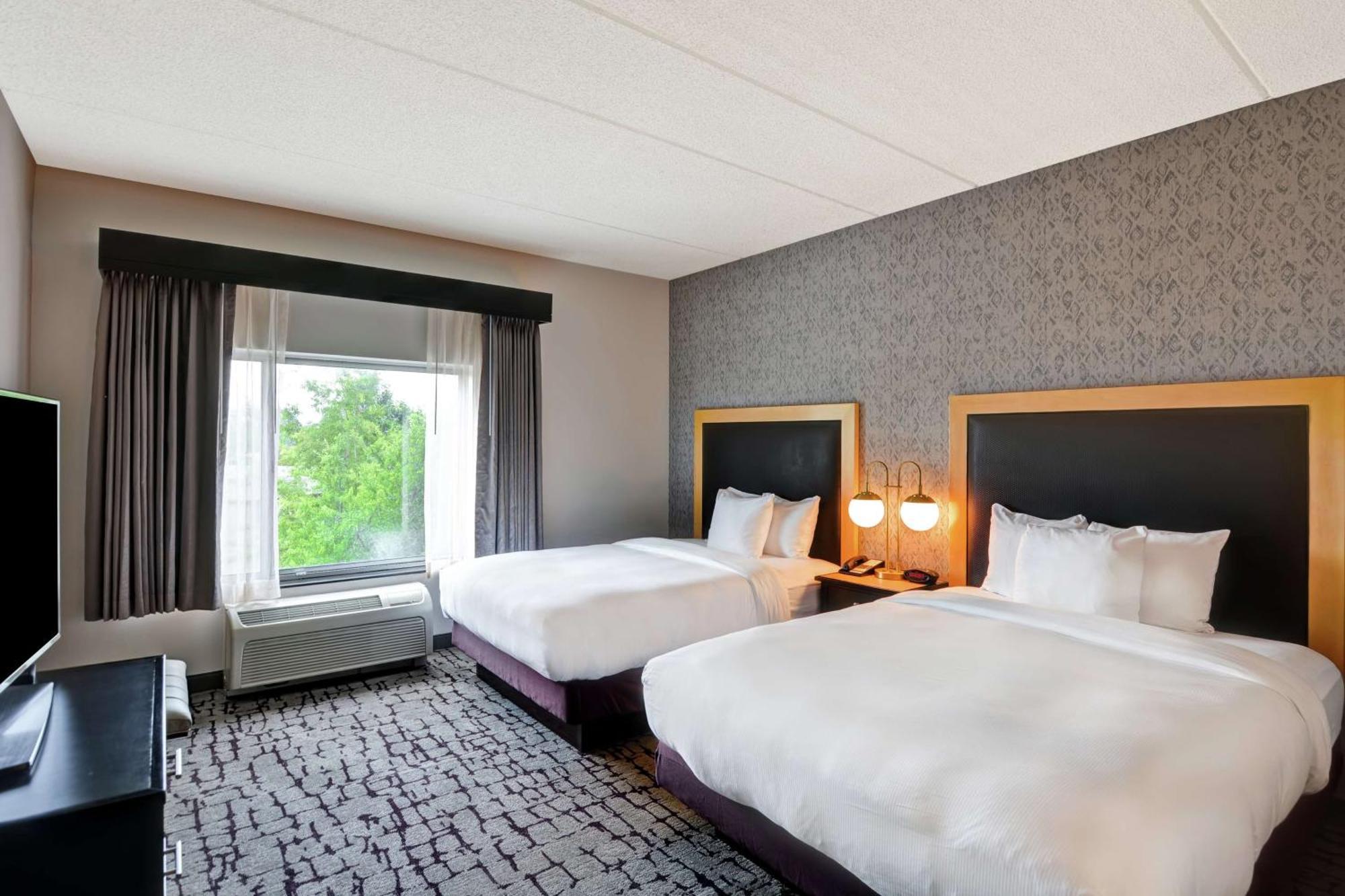 Doubletree By Hilton